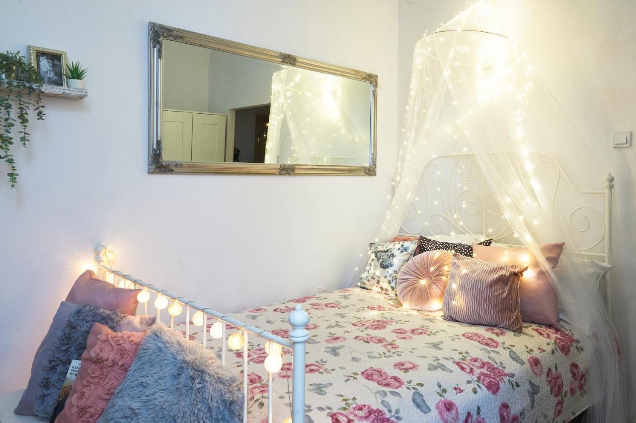 Miodowa Kazimierz Apartment Красков Екстериор снимка